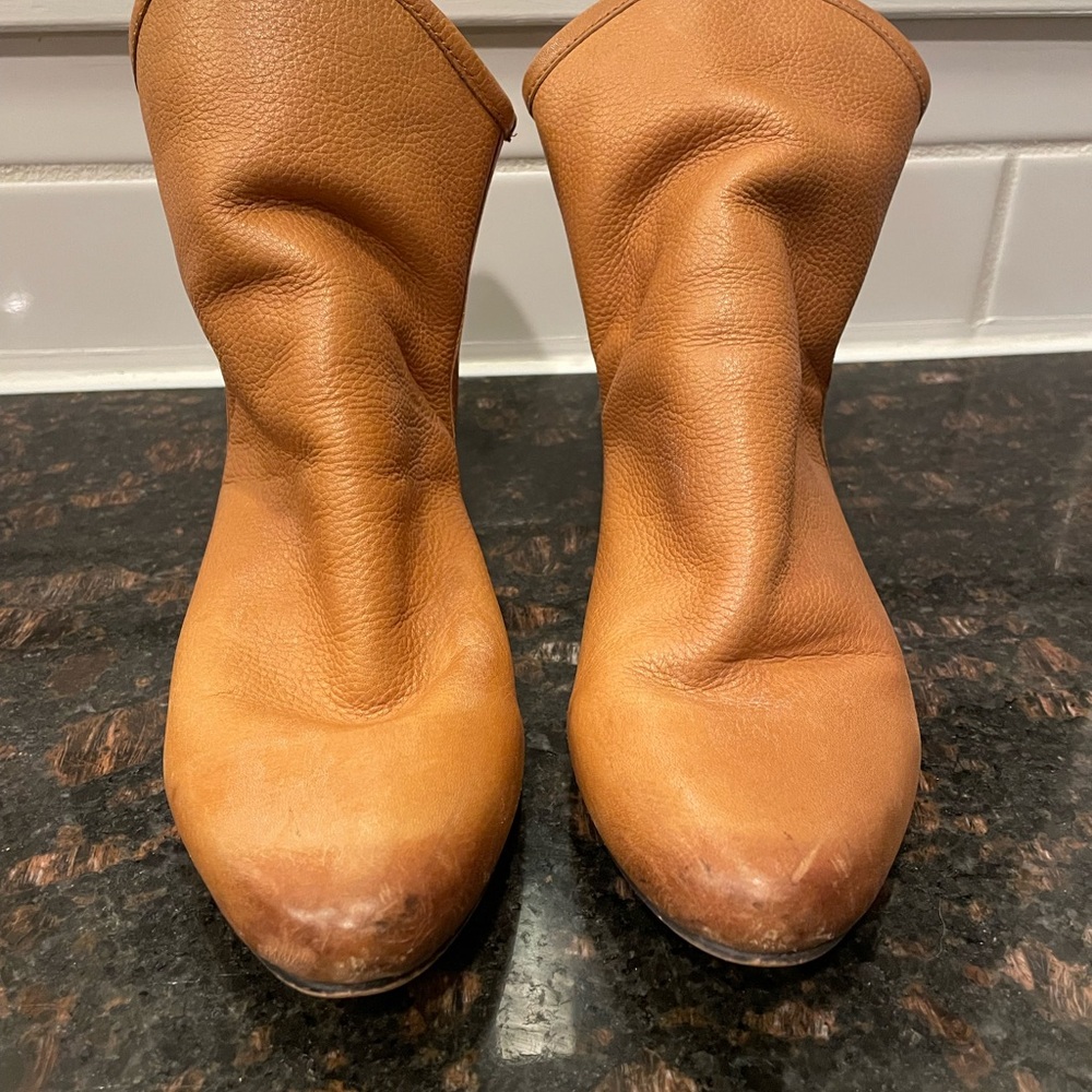 Coconut by Matisse, Tan Ankle, Size 5.5, Modern Country Style